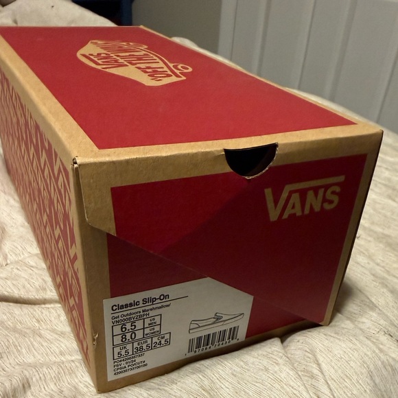 NWT Vans - Picture 3 of 4
